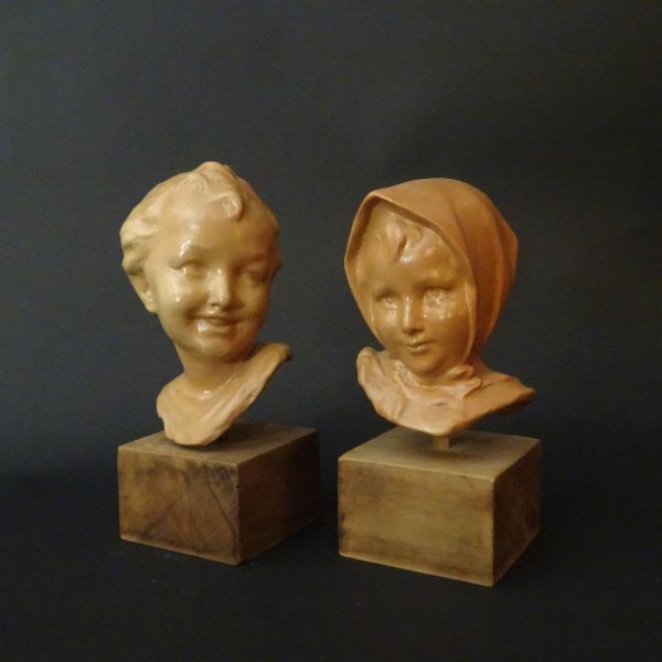 S.Tassinari Faenza piccoli busti in terracotta