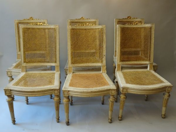 Sei sedie Luigi XVI in legno laccato e dorato fine XVIII secolo-6