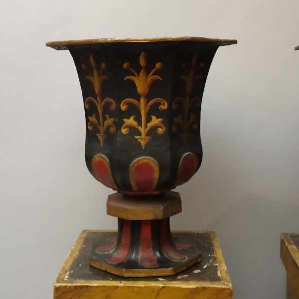 Coppia di vasi neoclassici in cartapesta inizio XIX secolo-4