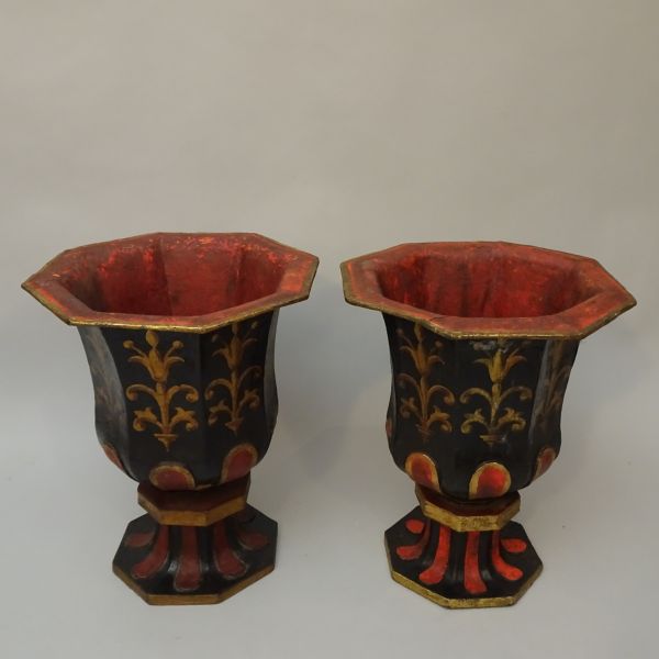 Coppia di vasi neoclassici in cartapesta inizio XIX secolo-5