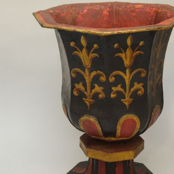 Coppia di vasi neoclassici in cartapesta inizio XIX secolo-8