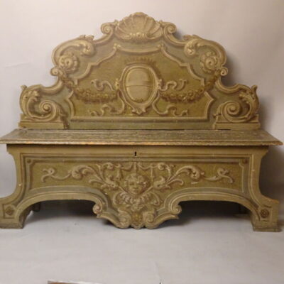 Panca in legno laccato fine XVII secolo